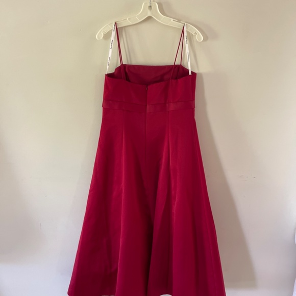 Formal Dress - Picture 3 of 6